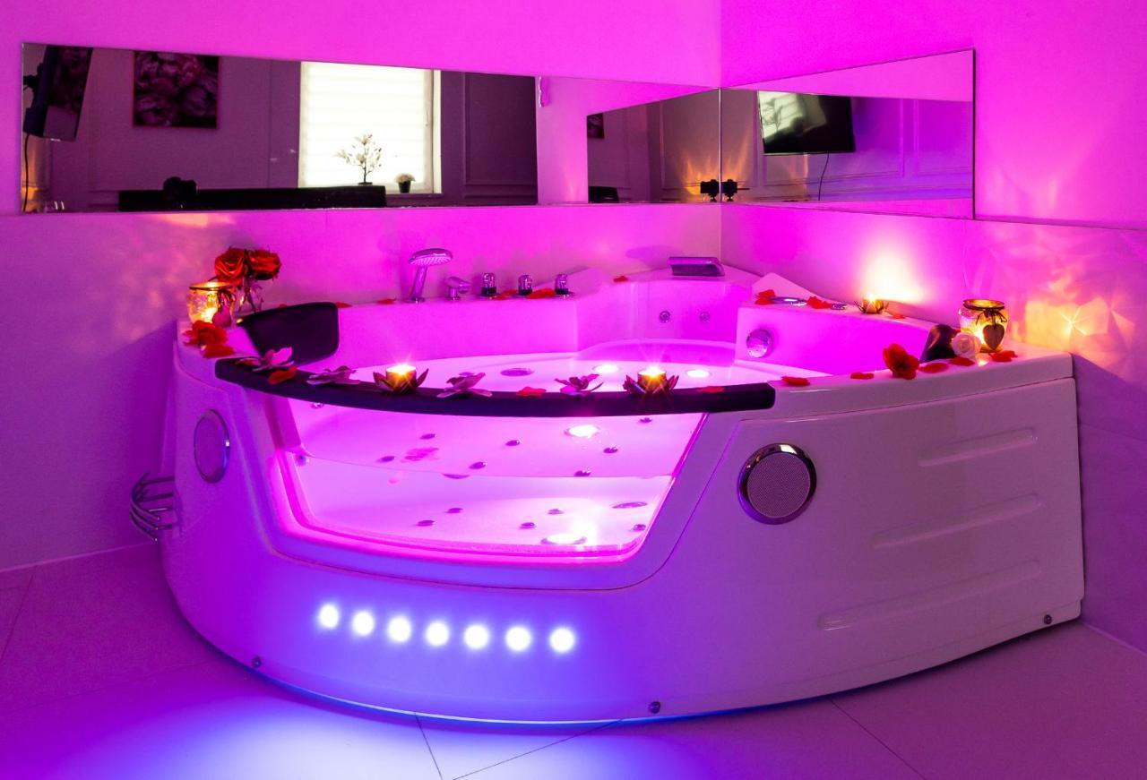 Zamoyskiego Jacuzzi Apartment Krakow Exterior photo